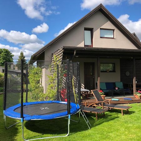 Mooni Cottage Пярну Экстерьер фото