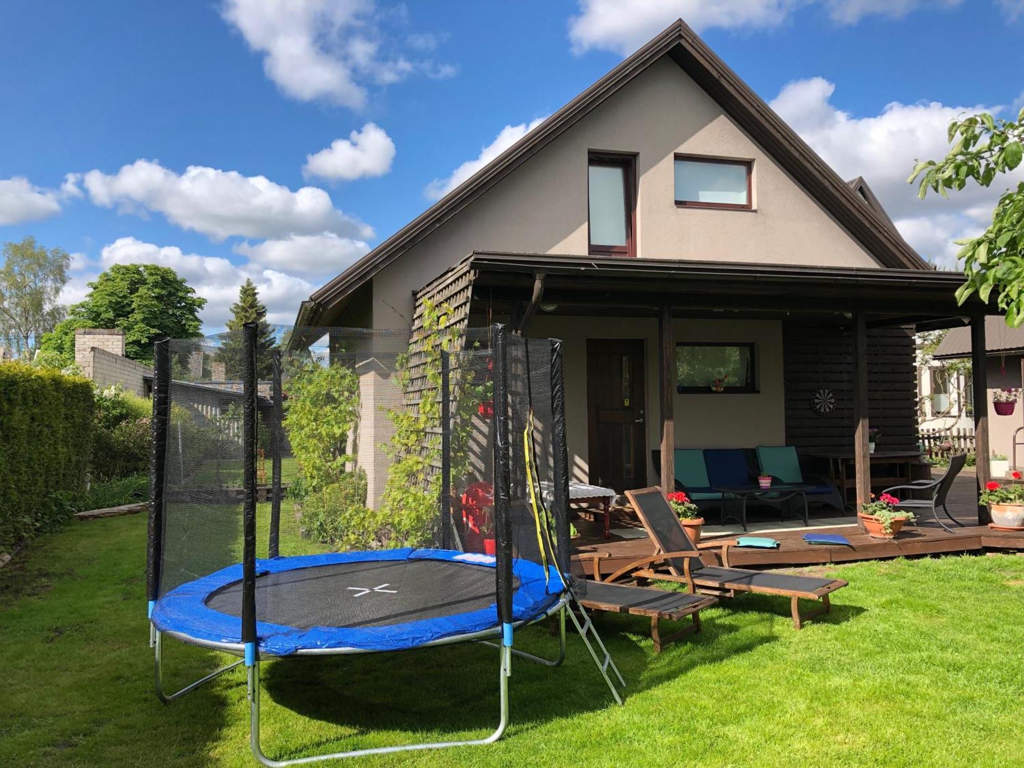 Mooni Cottage Пярну Экстерьер фото